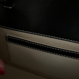 Mano Pochette Black Edge