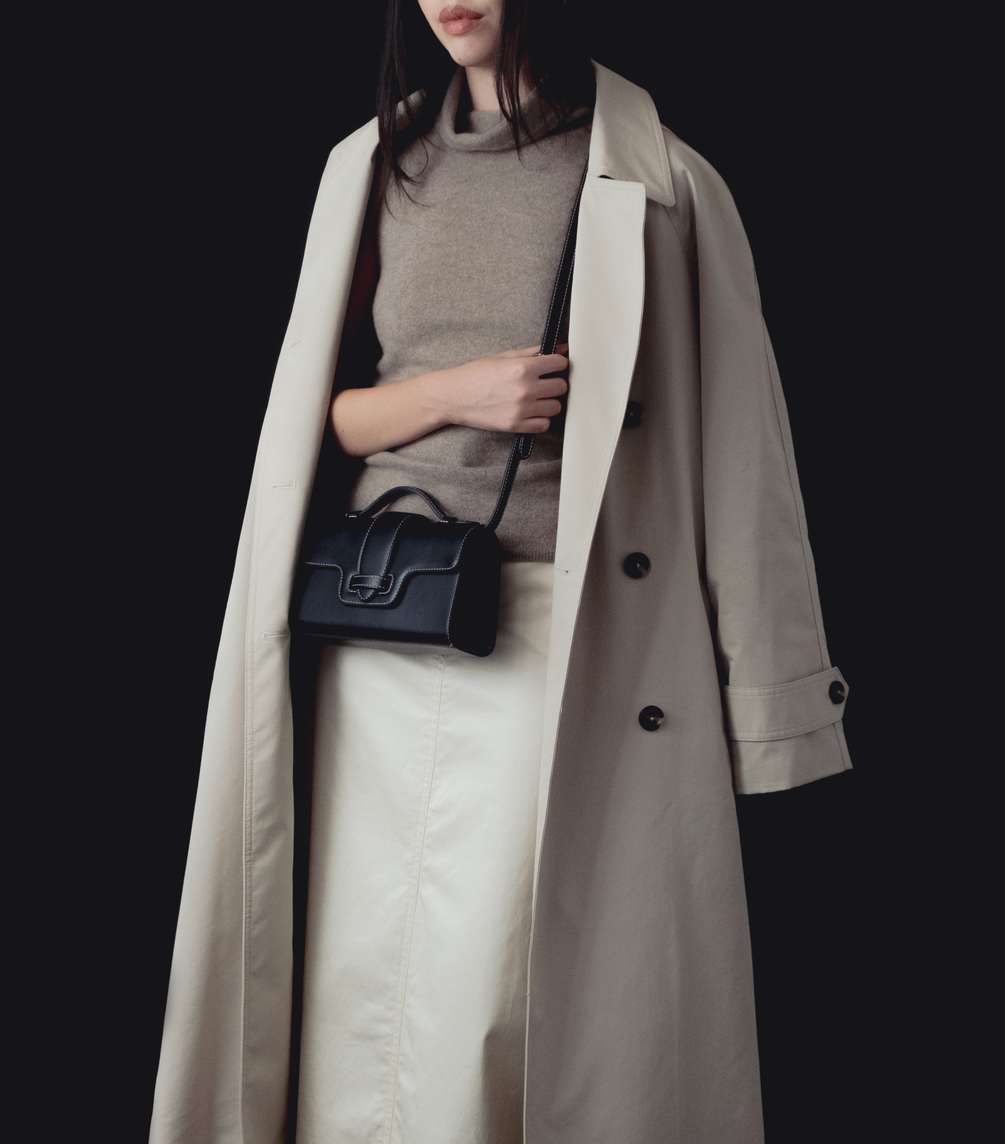 Mano Pochette Black Edge